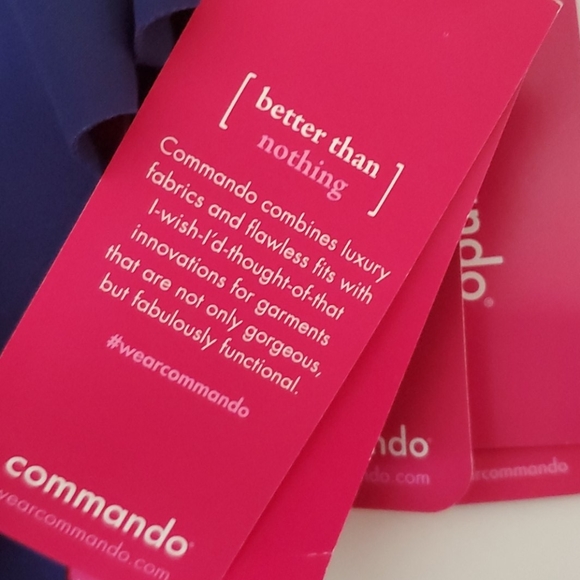 🆕️ Commando Cut Out Stripped Seamless Bralette - Picture 10 of 14